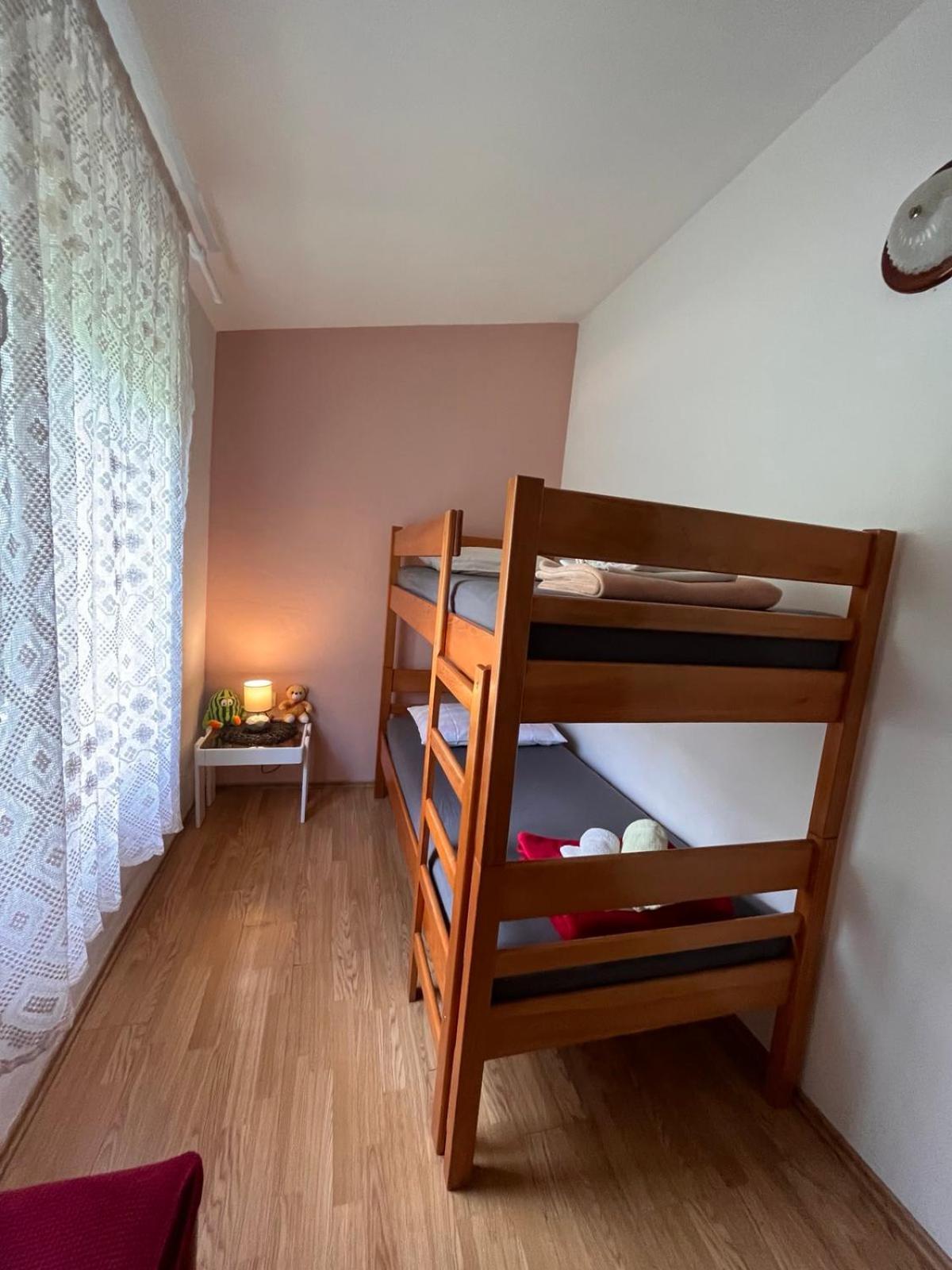 Apartments Mirijana Póla Kültér fotó
