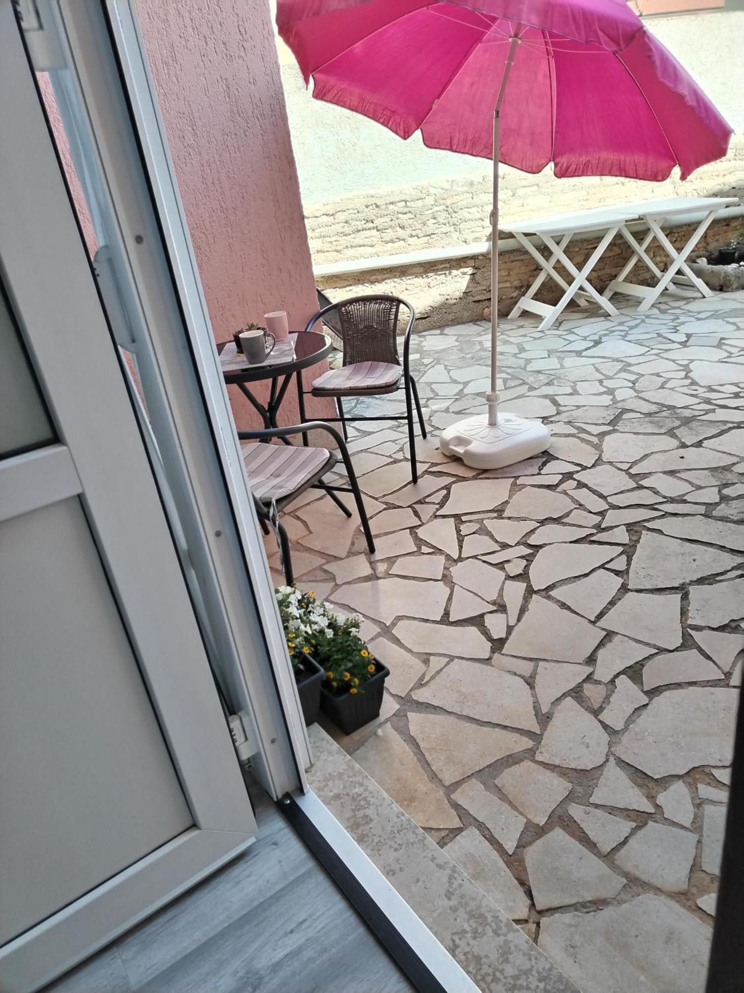 Apartments Mirijana Póla Kültér fotó