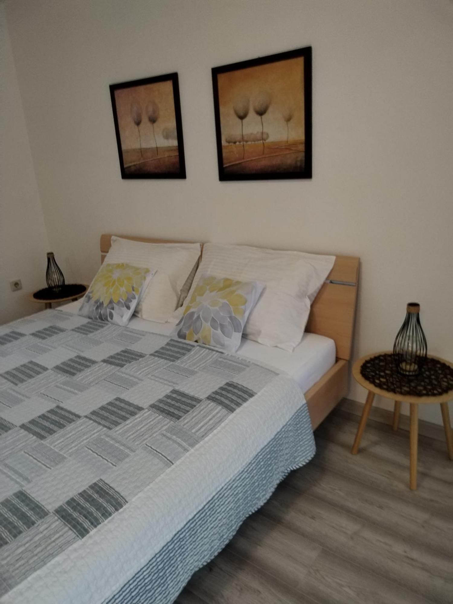 Apartments Mirijana Póla Kültér fotó